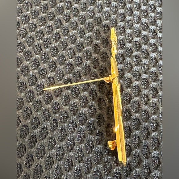 Vintage Fortin 1999 Gold-Tone Lady with Umbrella Brooch Pin - Picture 5 of 8